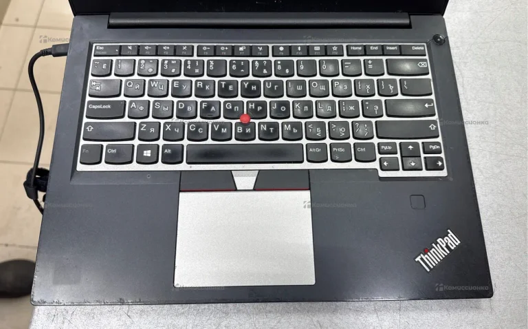 Ноутбук  Lenovo ThinkPad E490