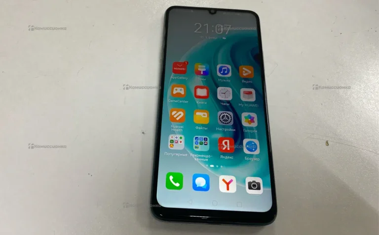 Huawei nova Y72 8/128 ГБ