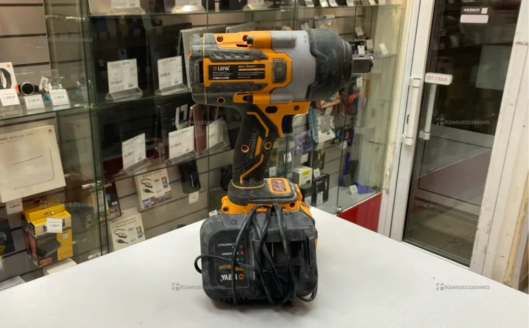 Аккумуляторный гайковерт LEIYA LY-A1520