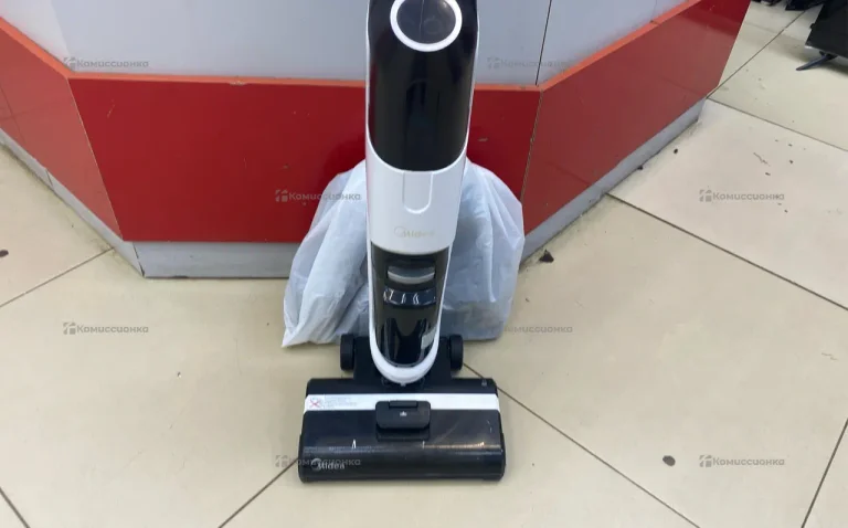 Вертикальный моющий пылесос Midea VSS1200