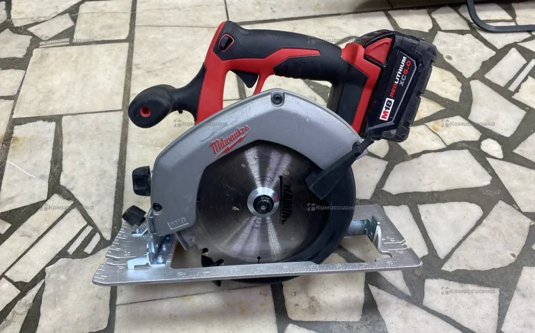 Циркулярная пила Milwaukee m18
