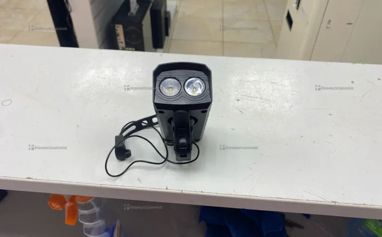 Фонарик для велосипеда