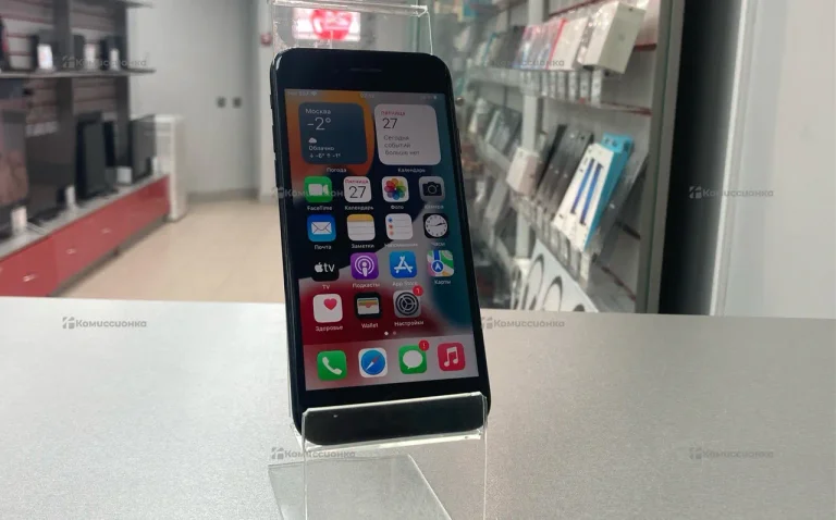 Apple iPhone 7 2/32 ГБ