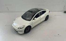 Купить Машинка Tesla Wite б/у , в Нижний Новгород Цена:690рублей