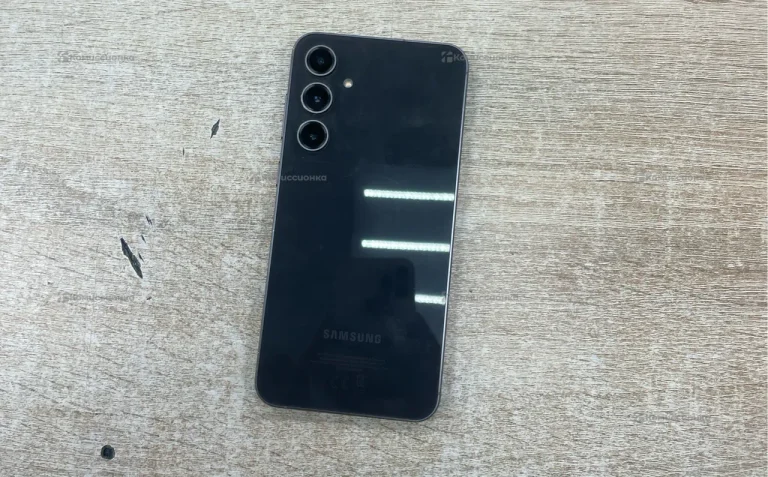 Samsung Galaxy S23 FE 8/128 ГБ