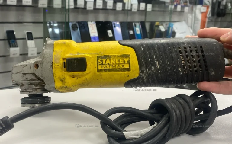 УШМ Stanley Fatmax FMEG825