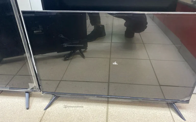 Телевизор Smart TV 32 plus TV QN900