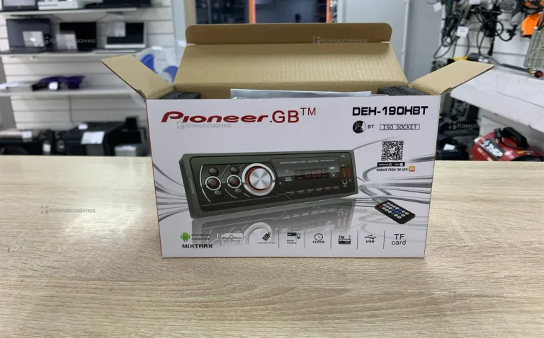 Автомагнитола Pioneer Den-190HBT