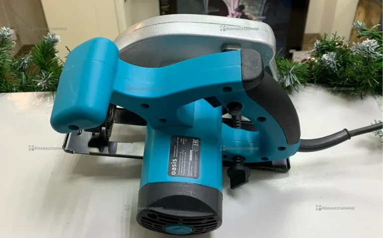 Дисковая пила Oasis PC-140