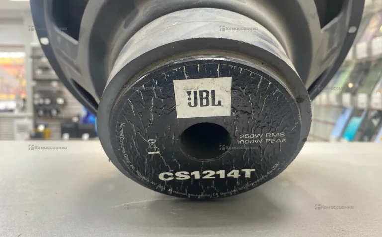 Сабвуфер JBL 1000 WATS