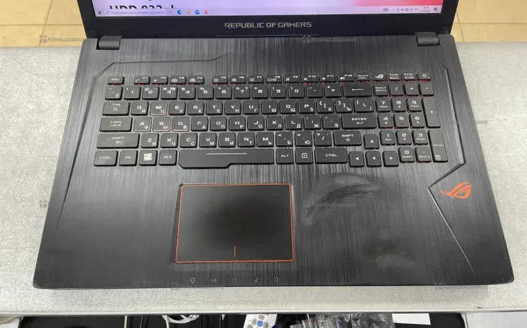 Игровой ноутбук ASUS ROG Strix GL553VD
