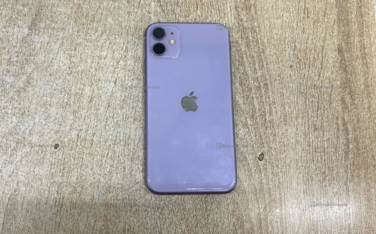 Apple iPhone 11 4/128 ГБ