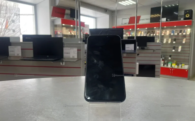 Apple iPhone XR 3/64 ГБ