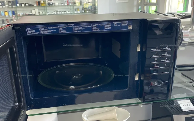 Микроволновая печь  Samsung MS23K3513AK