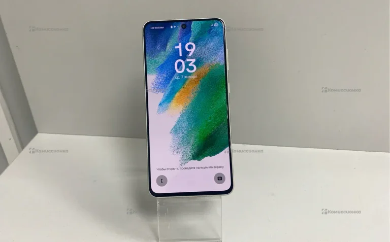 Samsung Galaxy S21 FE 6/128 ГБ