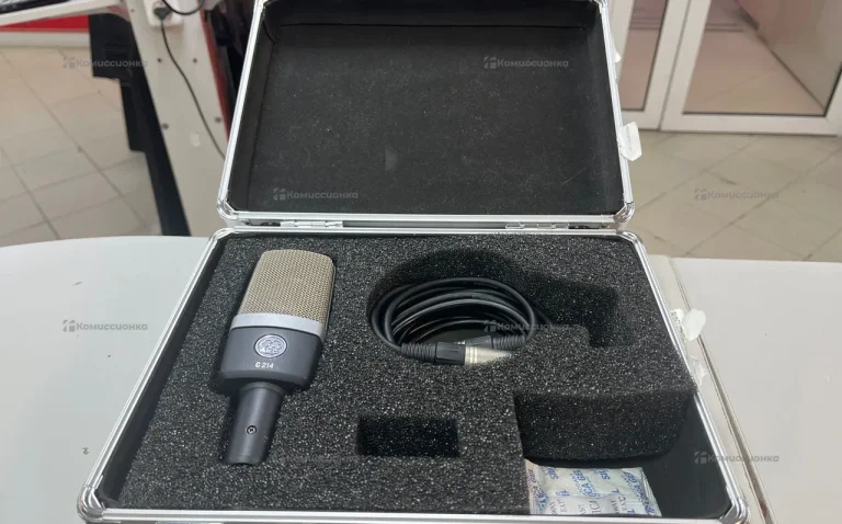 Микрофон AKG C214