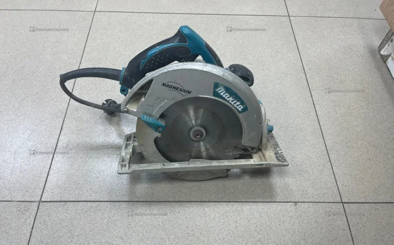 Циркулярная пила Makita 5008MG