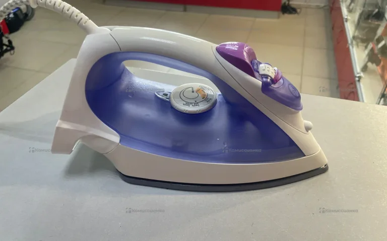 Утюг Tefal Ultragliss FV3320