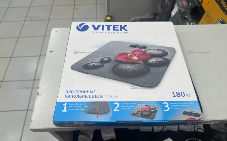 весы напольные Vitek 8084