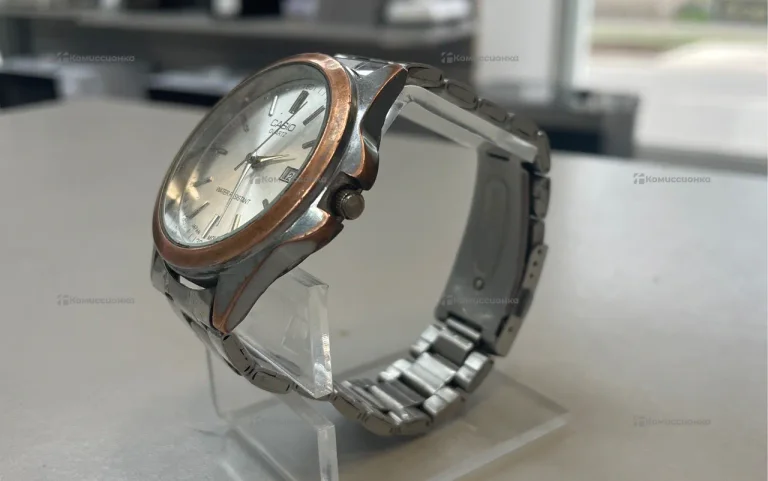 Часы  Casio