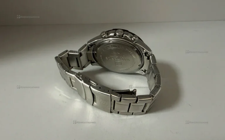 Кварцевые часы Naviforce
