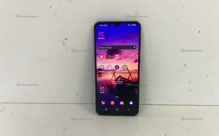 Samsung Galaxy A30 3/32 ГБ