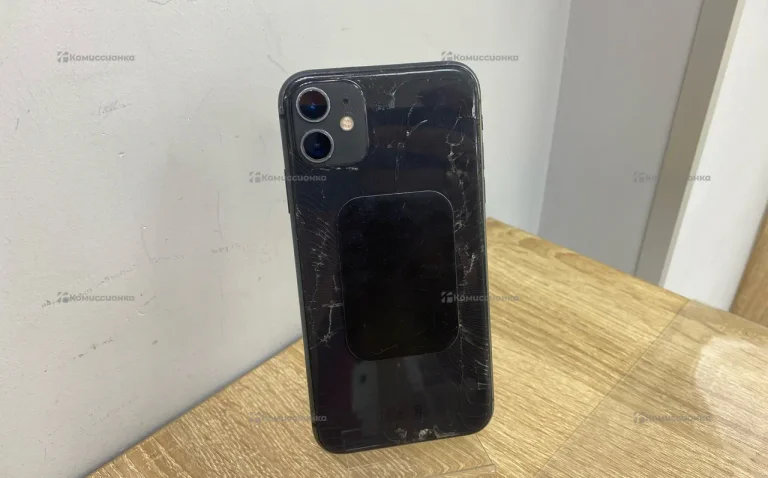 Apple iPhone 11 4/64 ГБ
