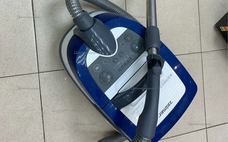 Пылесос Zetter Aquawelt 1600W