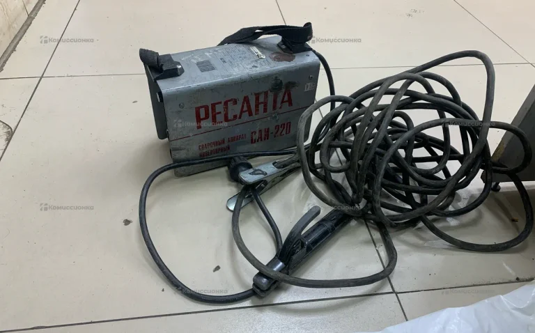 Сварочный аппарат Ресанта САИ 220