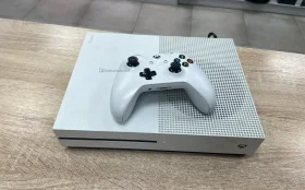 Купить Приставка Xbox One S 1 TB б/у , в Краснодар Цена:9900рублей