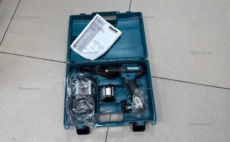 Шуруповерт Makita DF333DWAE