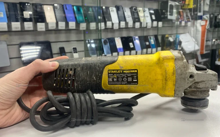 УШМ Stanley Fatmax FMEG825