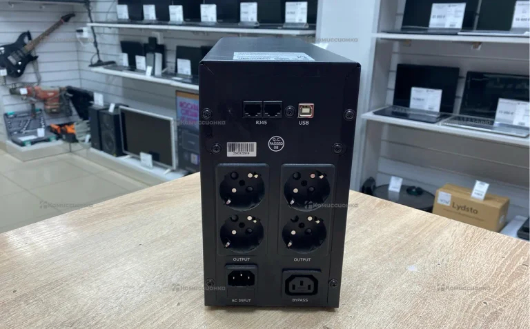 ИБП Crown CMU-SP2000 Euro