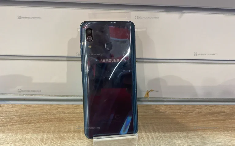 Samsung Galaxy A30 3/32 ГБ