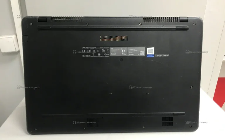 Ноутбук  Asus D705B