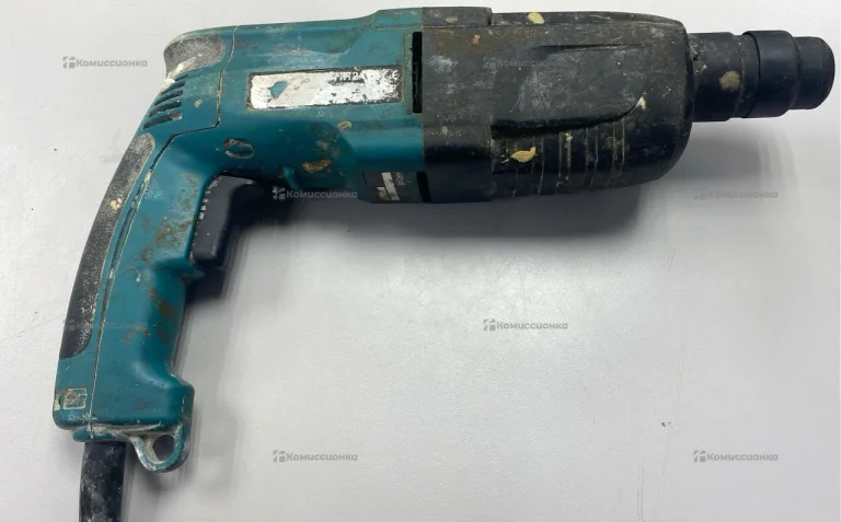 Перфоратор Makita HR2450