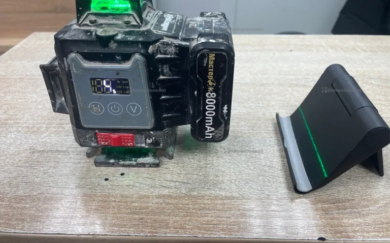 Нивелир Мастерок Лазерный уровень