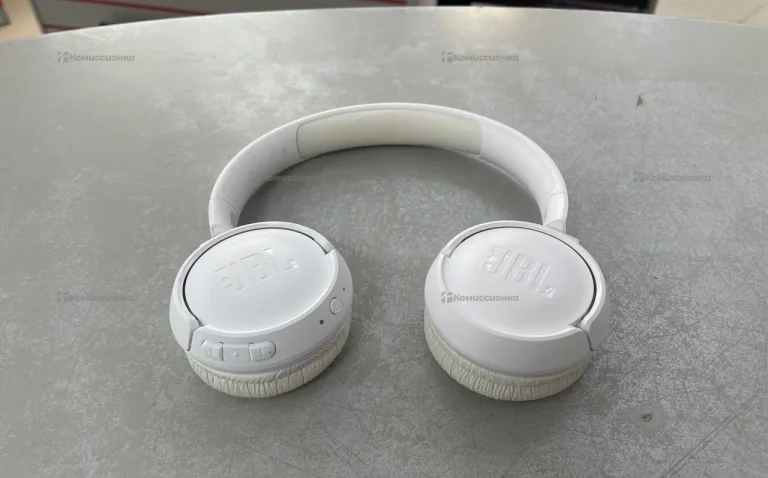 Наушники  JBl Tune 570BT