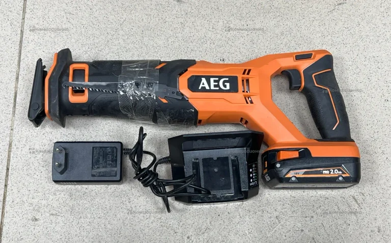 Электро лобзик Aeg bus18c2