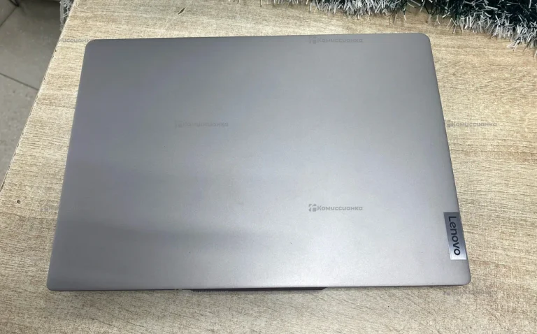 Ноутбук  Lenovo idea pad pro 5 14 imh9