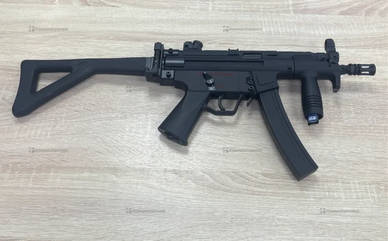 Страйкбольный пистолет-пулемет Cyma H&amp;K MP5A5