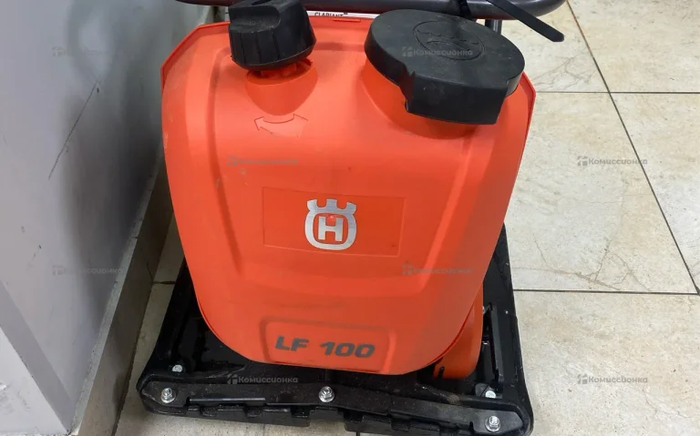Виброплита Husqvarna LF 100