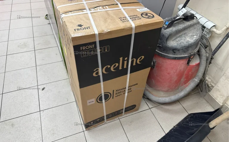 Холодильник Adeline