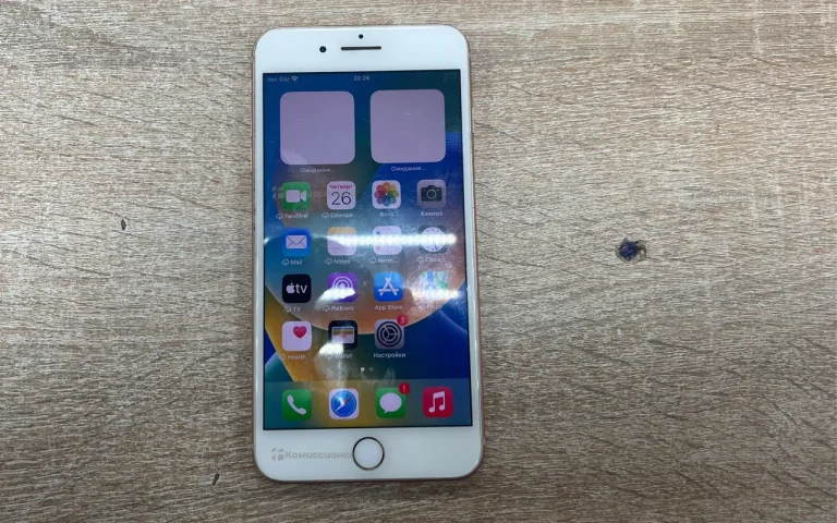 Apple iPhone 8 Plus 3/64 ГБ