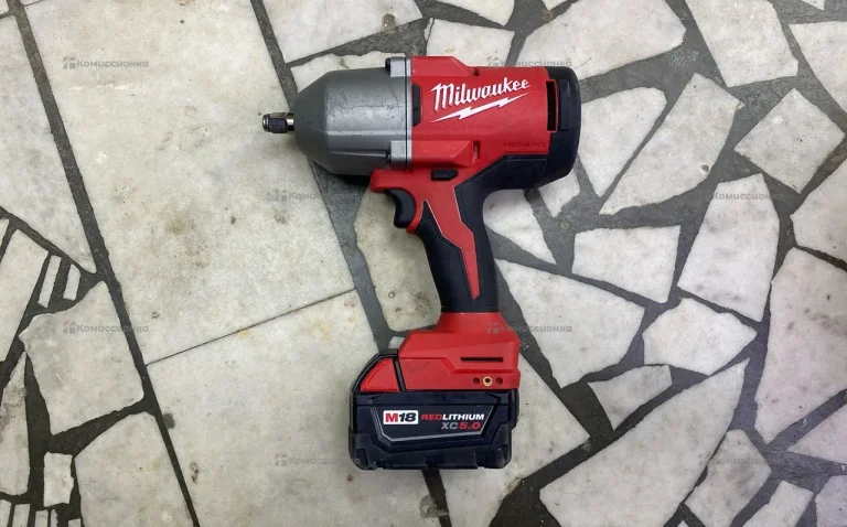 Гайковерт Гайковерт Milwaukee m18