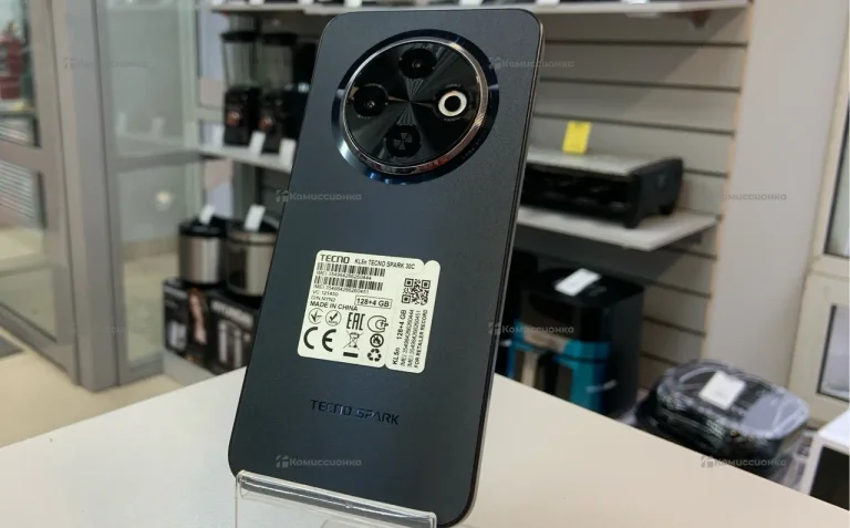 Tecno Spark 30C 4/128 ГБ