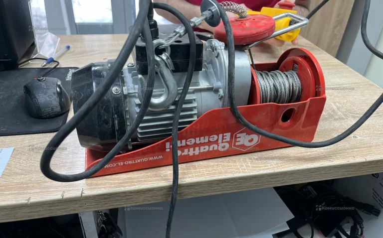 Таль электрическая Quattro Elementi TL-250