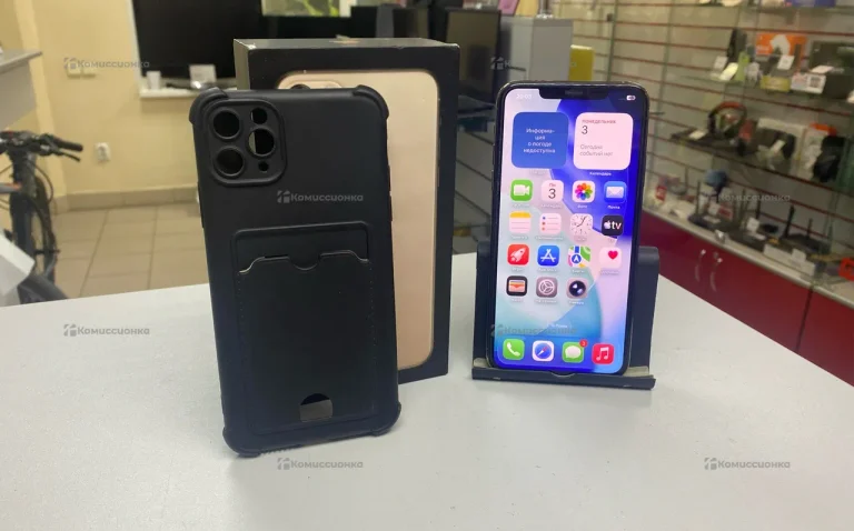 Apple iPhone 11 Pro Max 4/64 ГБ