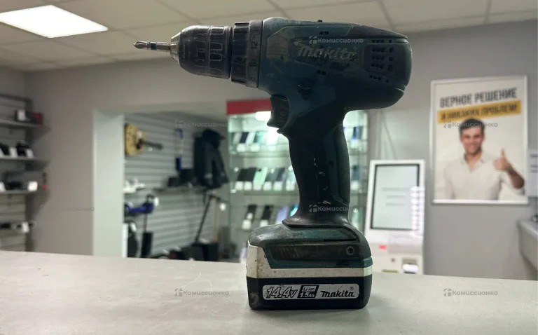 Шуруповерт Makita DF347D