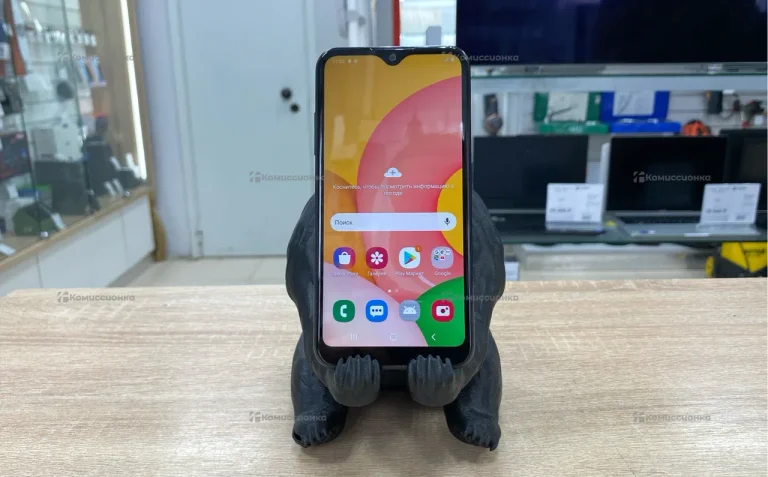 Samsung Galaxy A01 2/16 ГБ